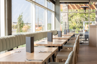 Regina-DiningRoom-Desktop-340x225