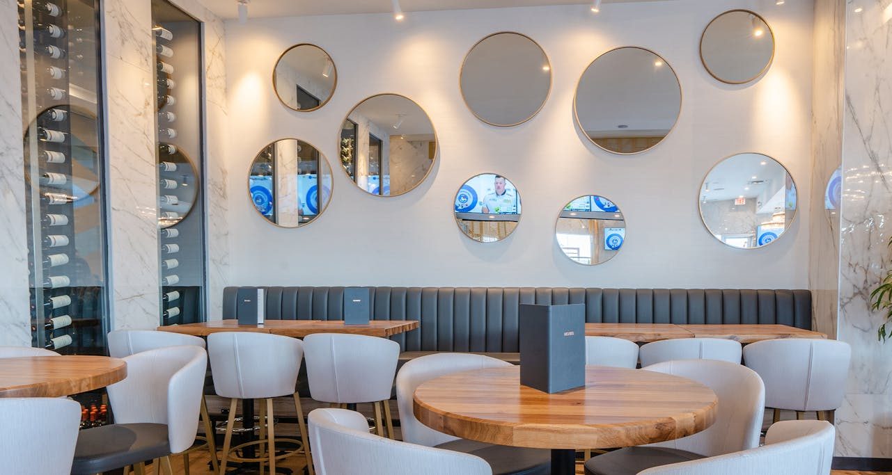 Moxies Kenaston Seating Area