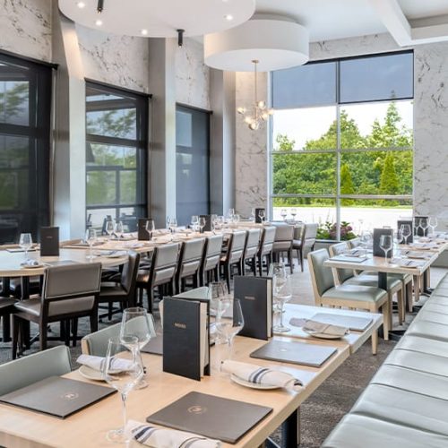 restaurant with happy hour on dixon road